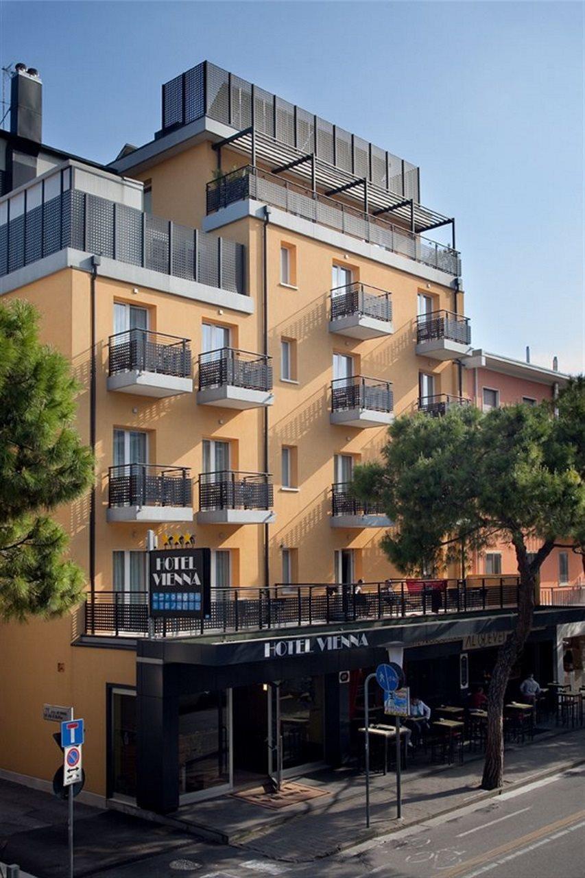 Hotel Vienna Lido di Jesolo Exterior photo